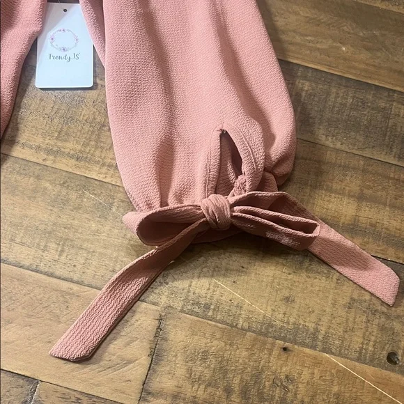 Women's Off-Shoulder Button-Up Top - Pink - Picture 2 of 7